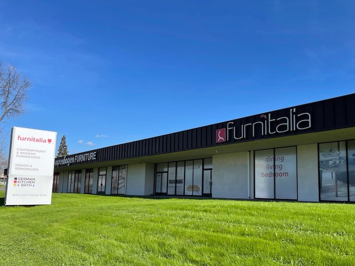 Hunter Douglas Dealer Image